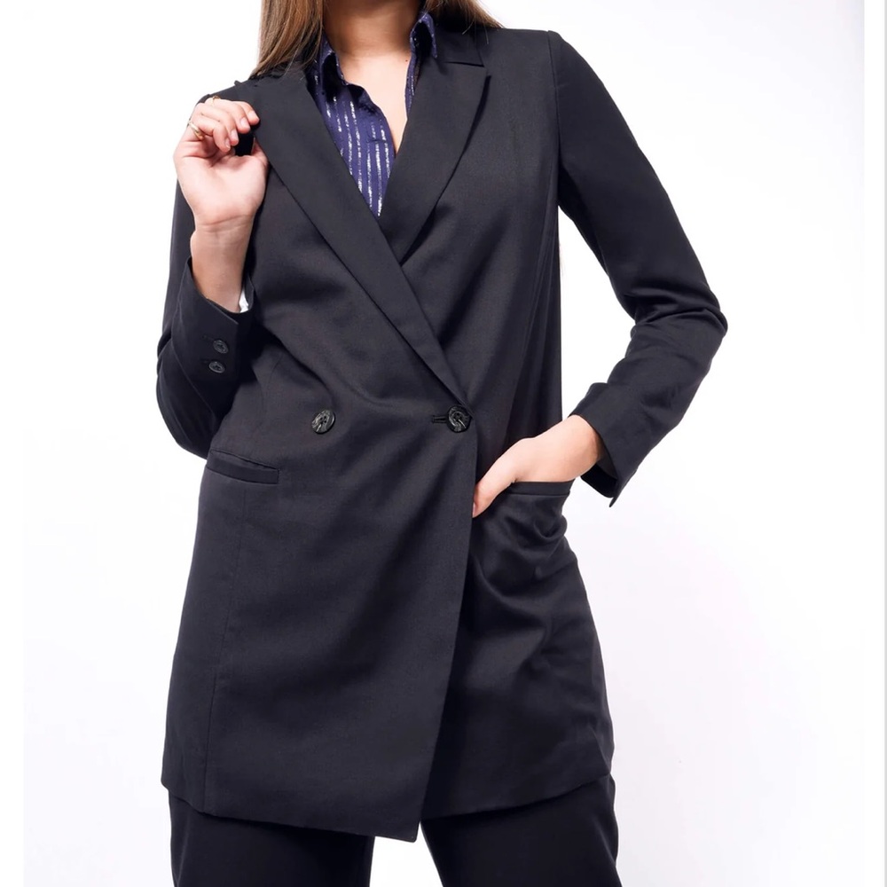 Wildfang Women’s empower double-breasted blazer Large like new!